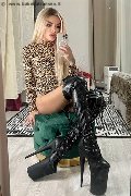 Milano Transex Raffaela Menicucci Xxl 331 13 10 618 foto selfie 35