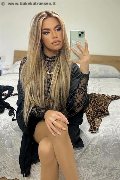 Milano Transex Raffaela Menicucci Xxl 331 13 10 618 foto selfie 11