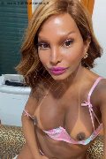 Civitanova Marche Transex Vanessa Nocciola 339 28 80 056 foto selfie 8